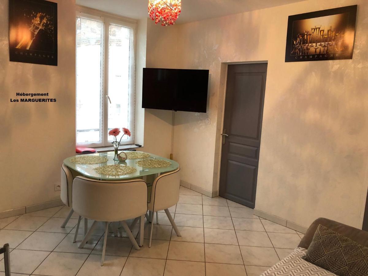 La Petalerie Apartment Еперне Екстериор снимка