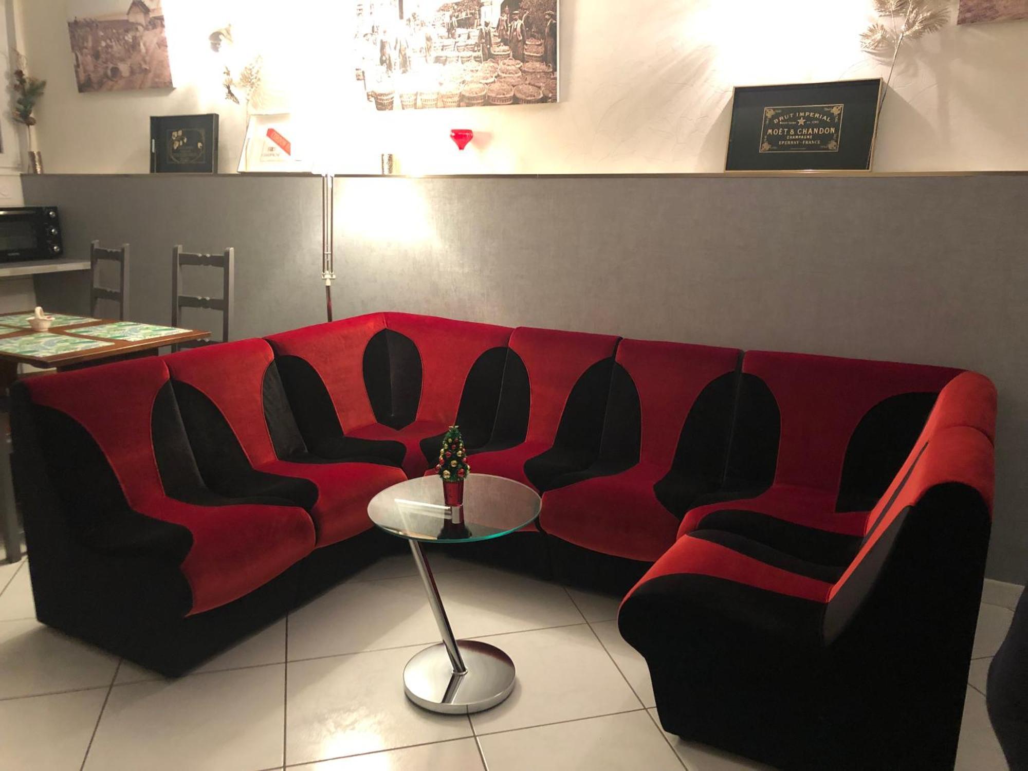 La Petalerie Apartment Еперне Екстериор снимка