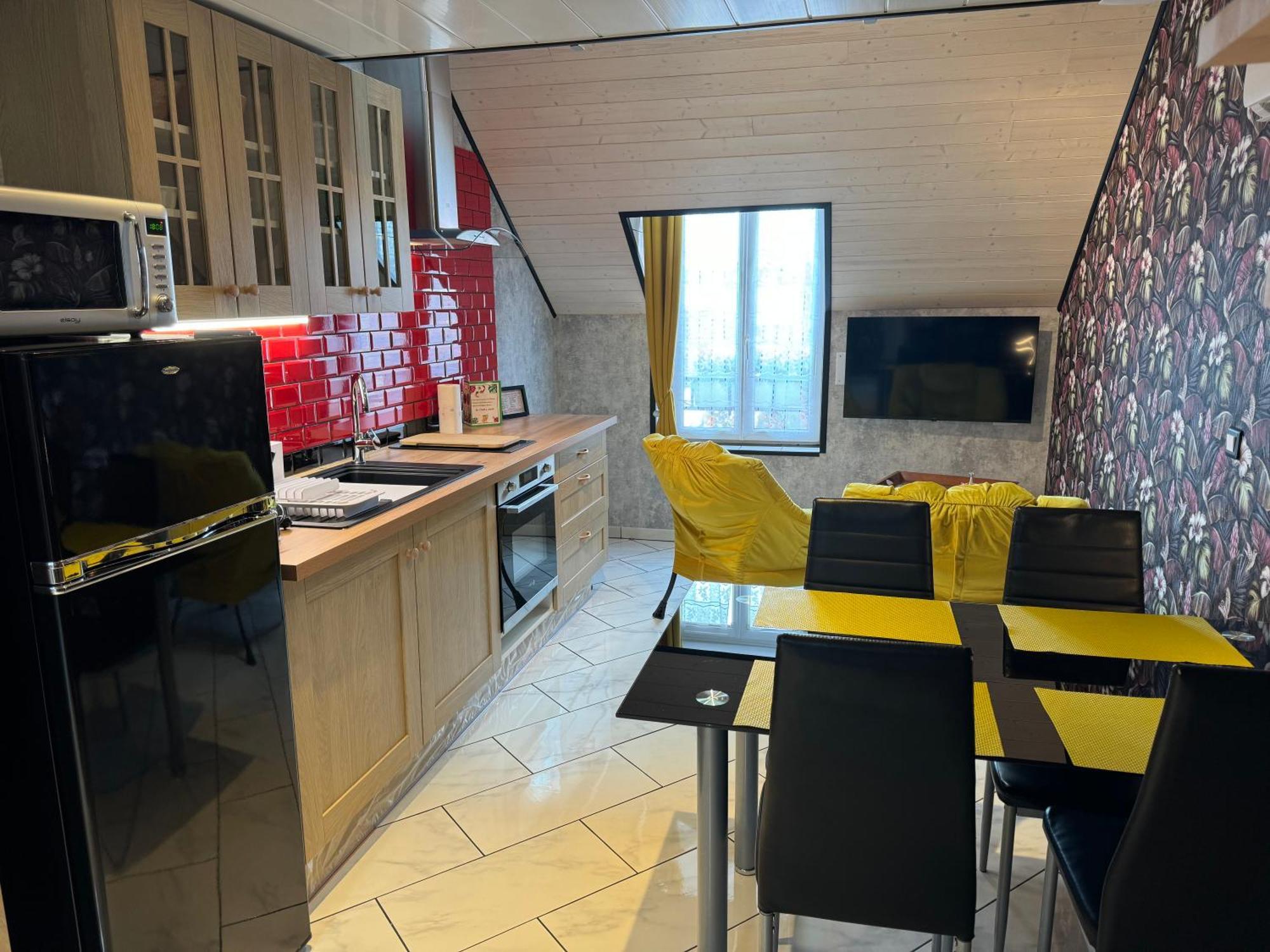 La Petalerie Apartment Еперне Екстериор снимка