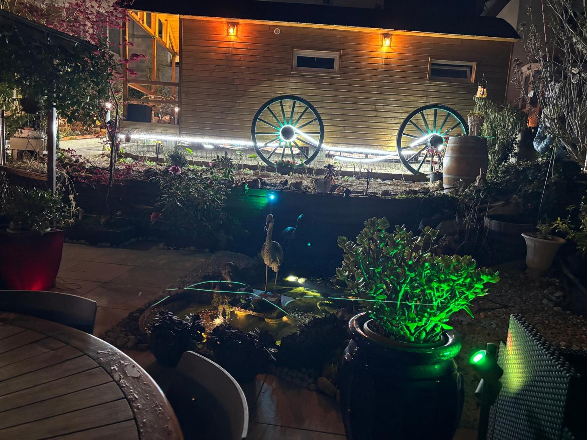 La Petalerie Apartment Еперне Екстериор снимка